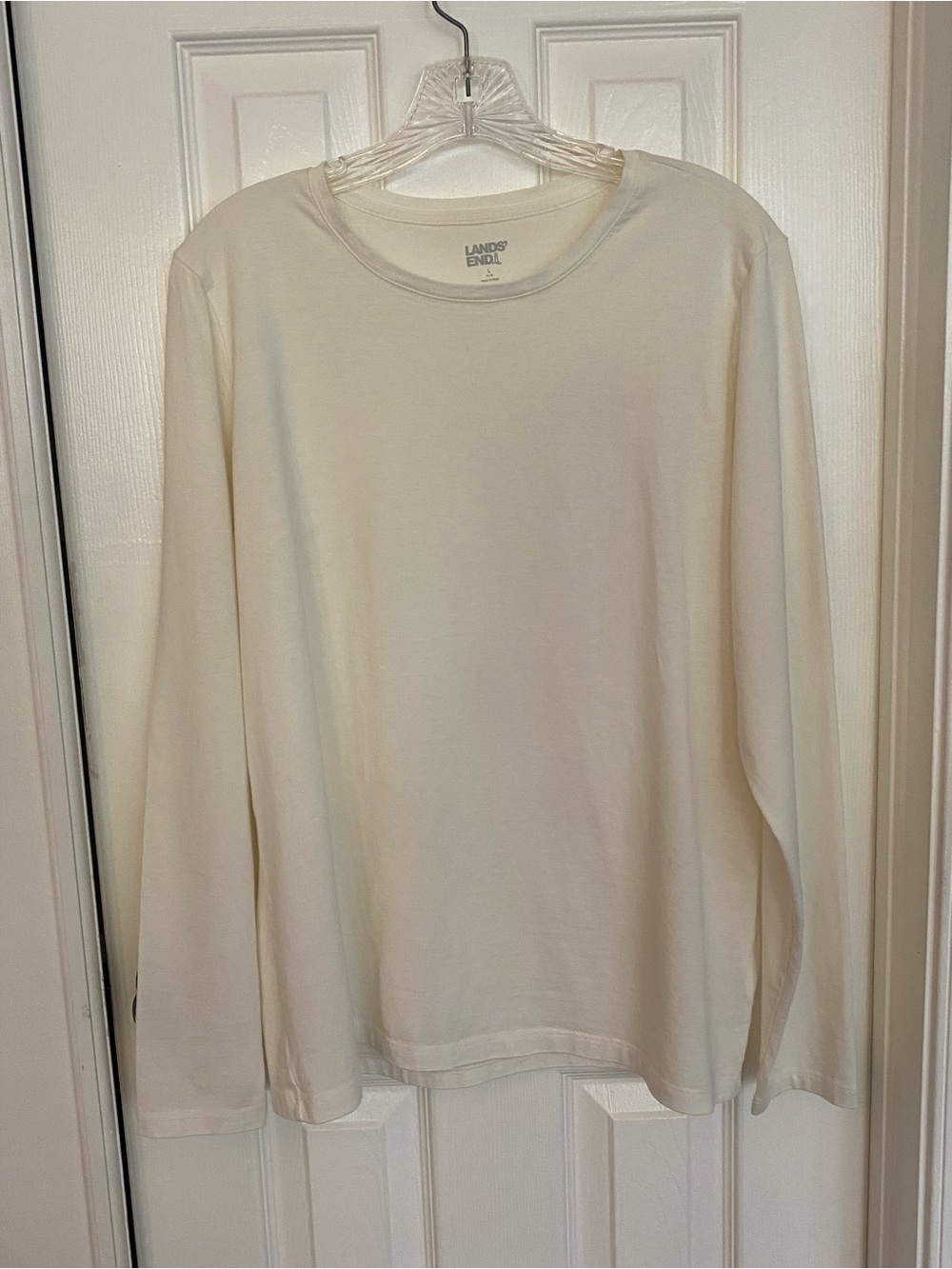 Lands' End Long Sleeve Crewneck Tee - White. Large. EUC.